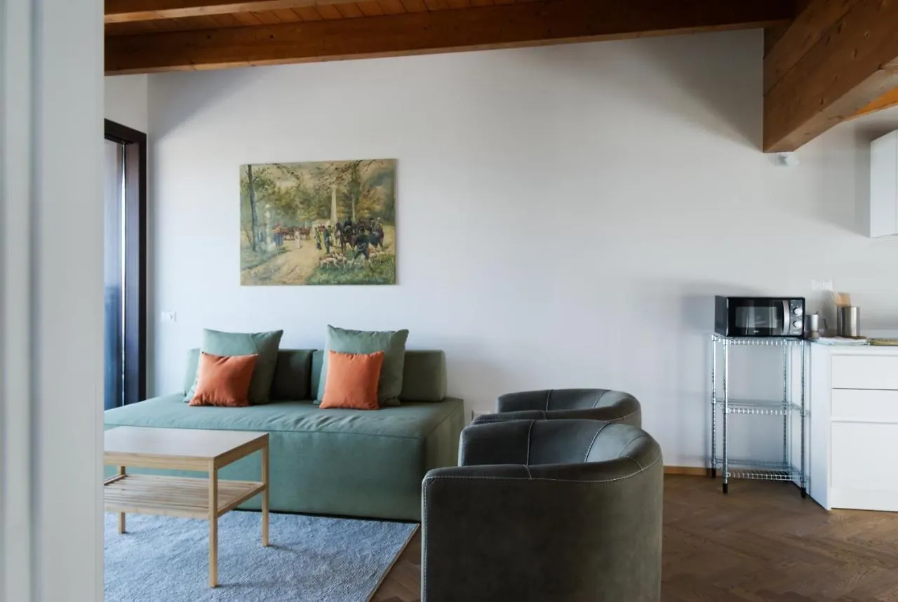 Residenza Puoti Apartment Peschiera del Garda