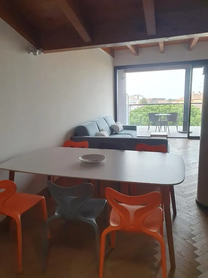 Residenza Puoti Apartment Peschiera del Garda
