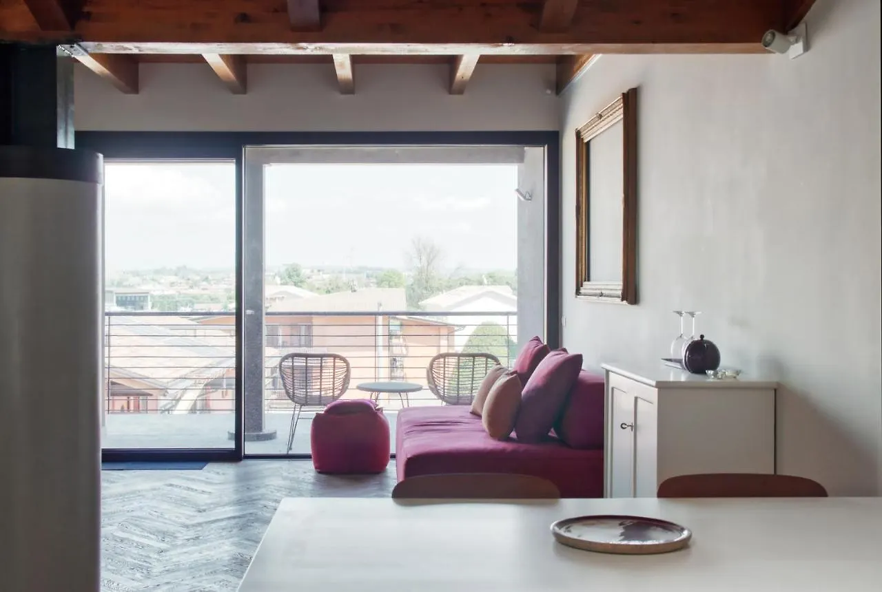 شقة Residenza Puoti بسكييرا ديل غاردا