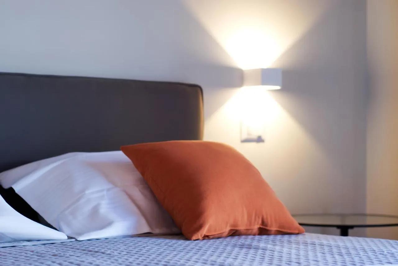 شقة Residenza Puoti بسكييرا ديل غاردا