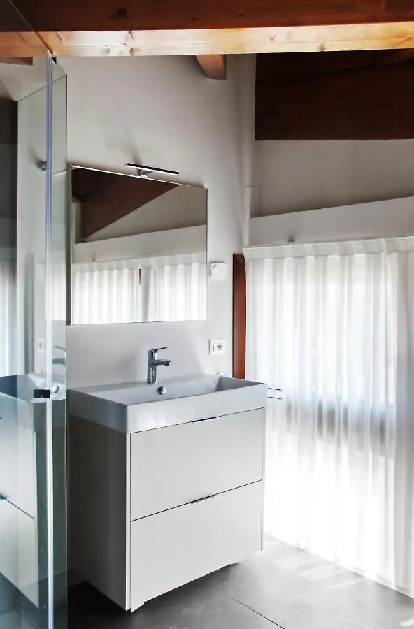 페스키에라델가르다 Residenza Puoti 아파트 0*,