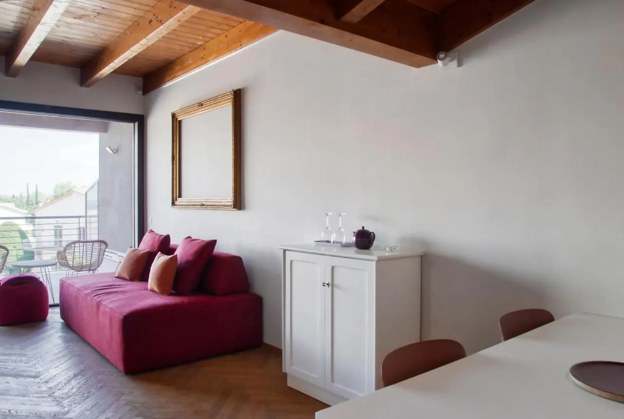 페스키에라델가르다 Residenza Puoti 아파트 0*,  이탈리아